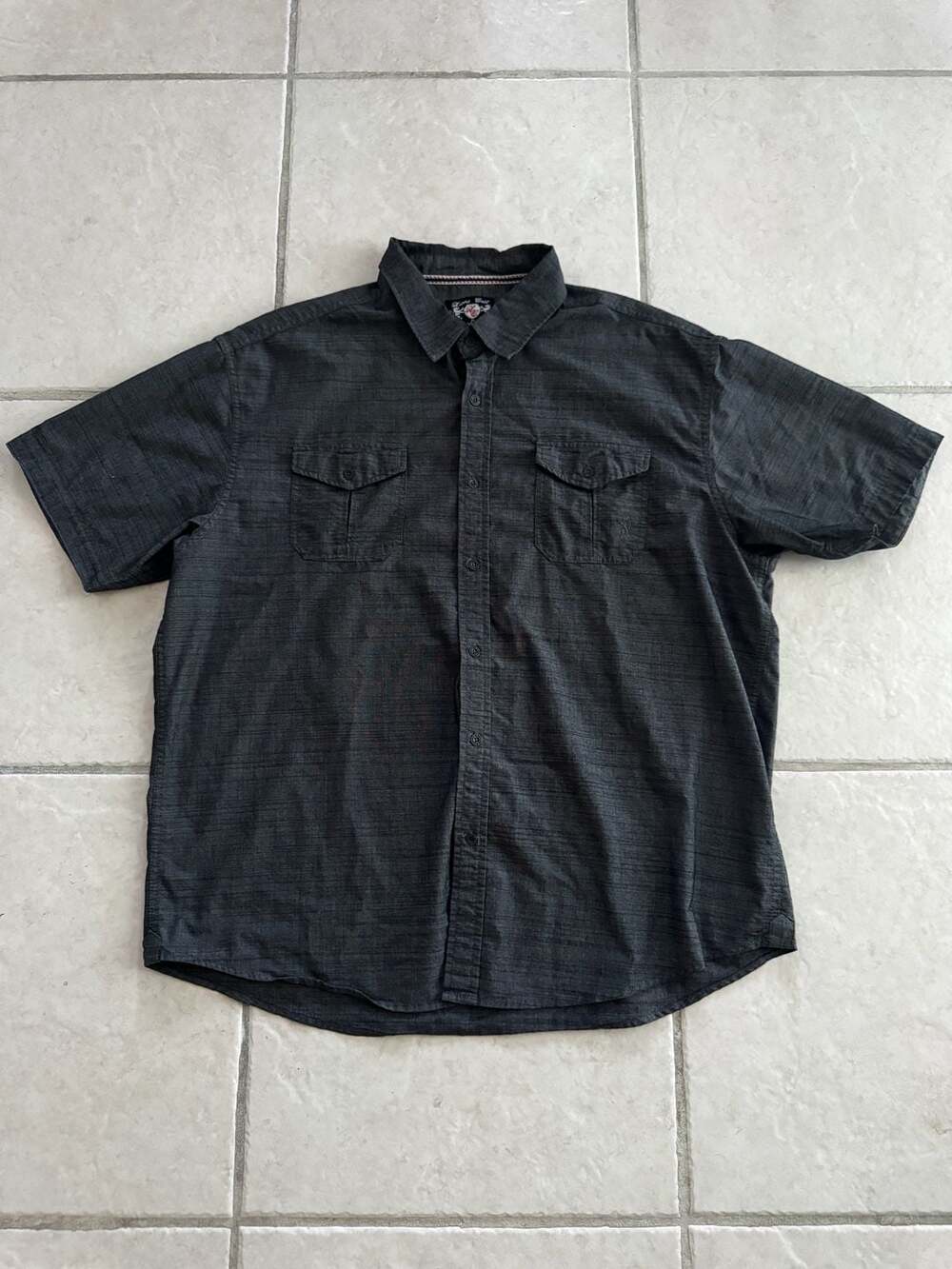 Lions Crest by English Laundry Short Sleeve Button Up Shirt Gray Men's 2X